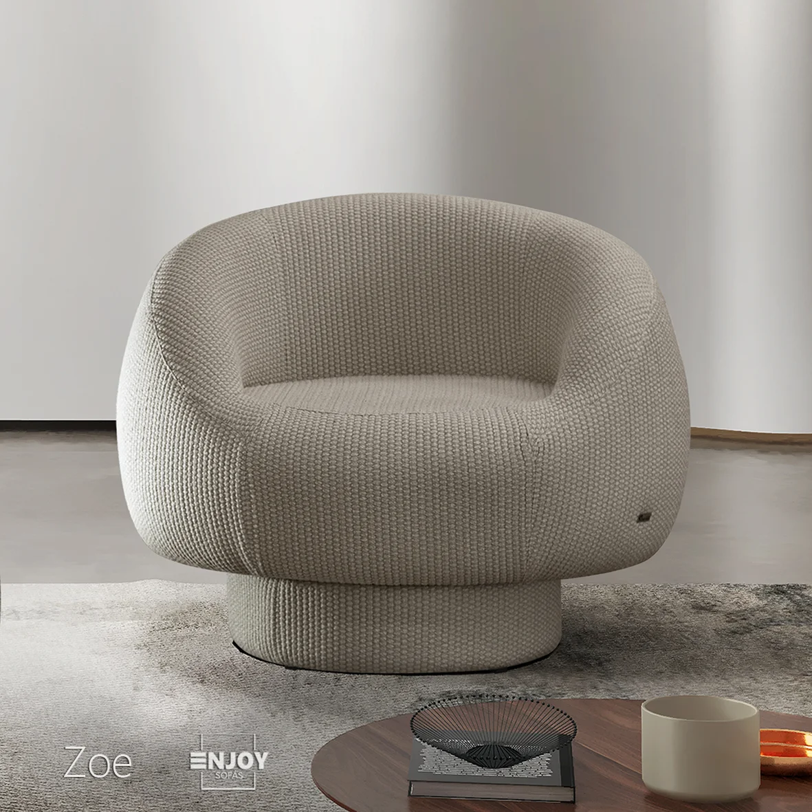 Poltrona Zoe
Largura: 100 cm / Profundidade: 95 cm / Altura: 80 cm
Mais de 50 cores e tecidos diferentes.
Espuma HR, Molas Ensacadas, Madeira Maciça.
Pillow Top Confortável com Espuma HR
Acabamento e Qualidade impecável.